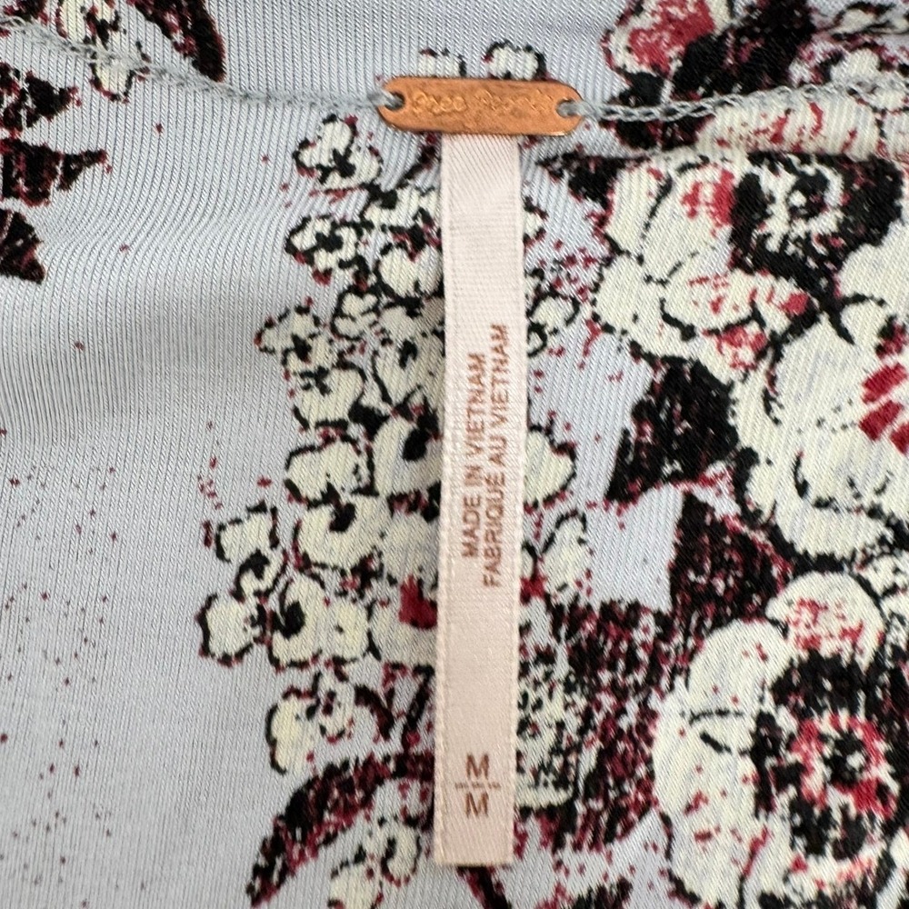 Free People Speak Easy Floral Babydoll Top Blue Bell Sleeve Peplum Boho - Picture 7 of 9